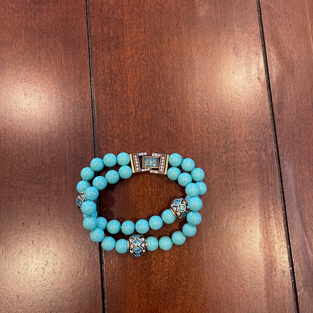 Unknown brand, Blue and gold, clasp that works